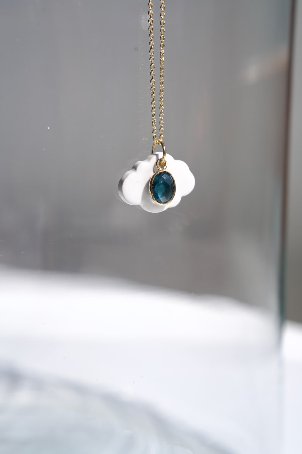 Collana Sisu Shine Creative Bloom ceramiche e gioielli con un'anima mantra da indossare