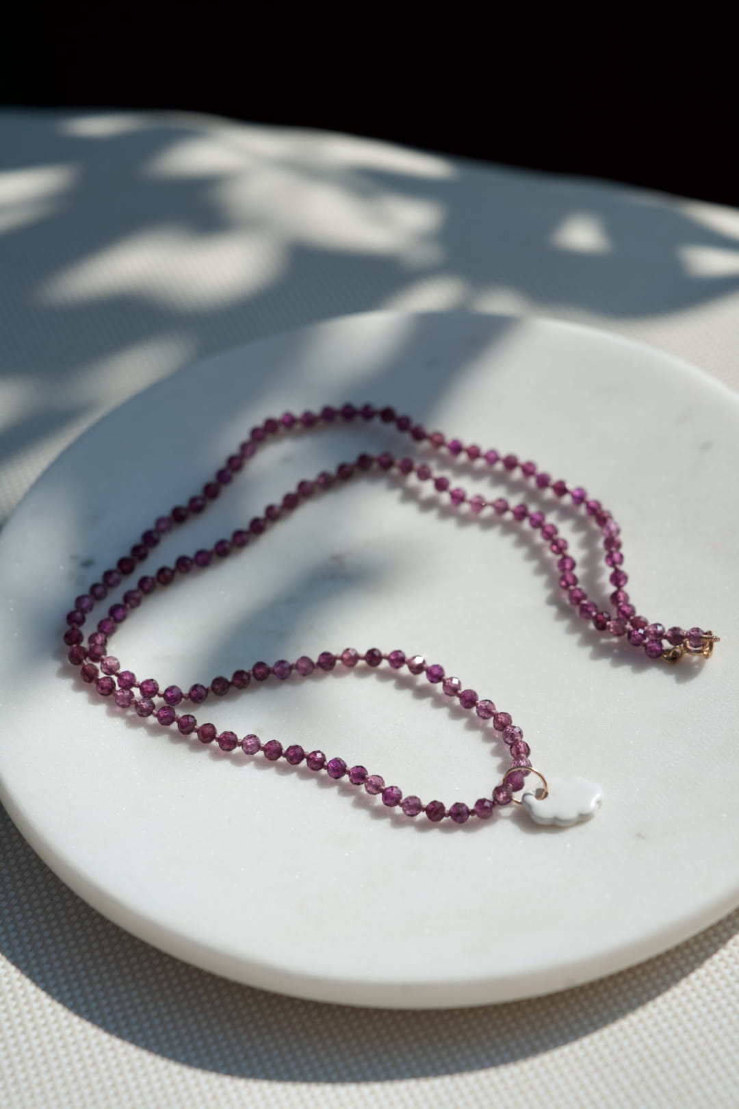 Collana Sisu Tide Granato Mulberry