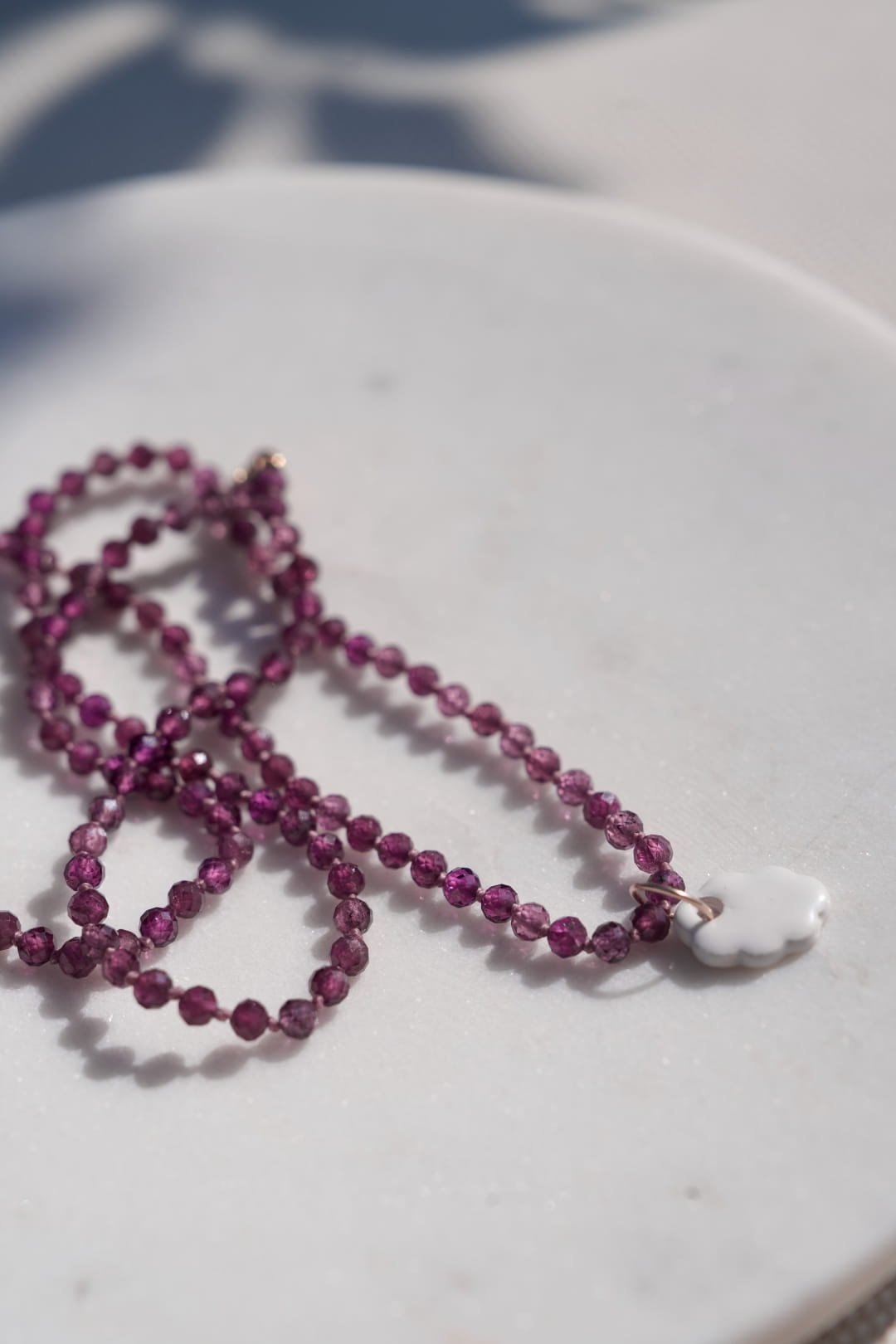 Collana Sisu Tide Granato Mulberry